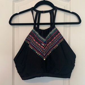 Black Swimsuit Top with Embroidery Detail Size 3X